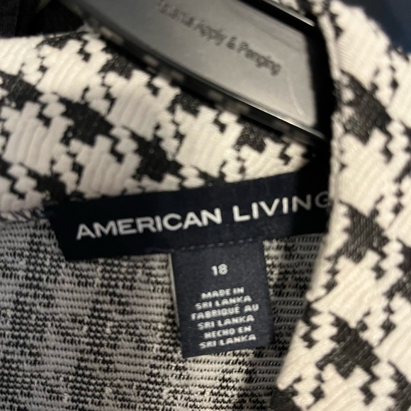 NWT dress - Picture 3 of 3